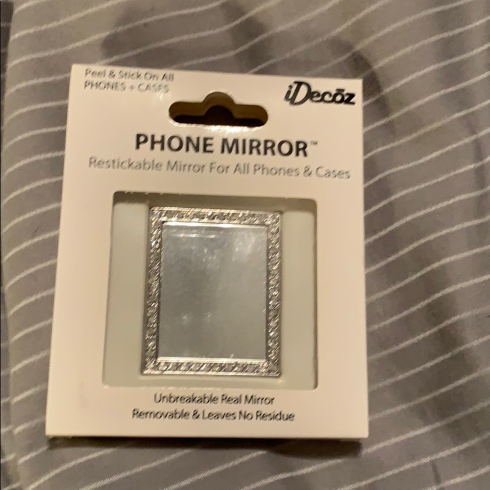 adorable mirrow to stick on back of phone or case